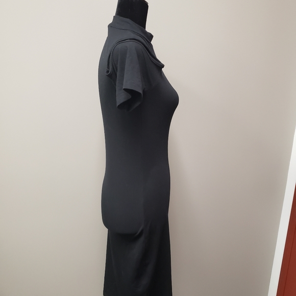 Forever 21 black dress - Picture 4 of 5